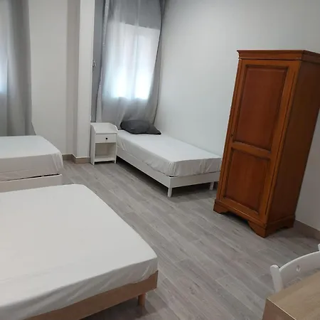 Hotell Ardenn'hotel Reims