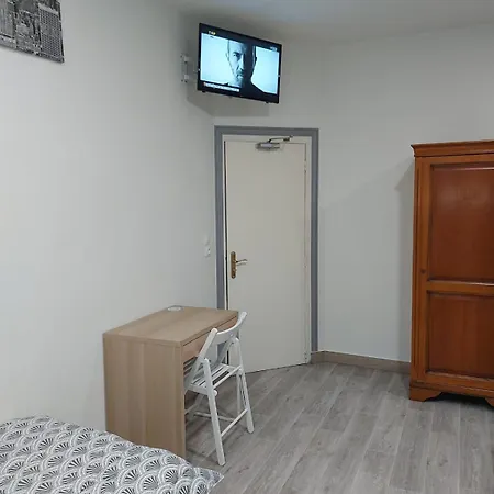 Ardenn'hotel Hotell 2*