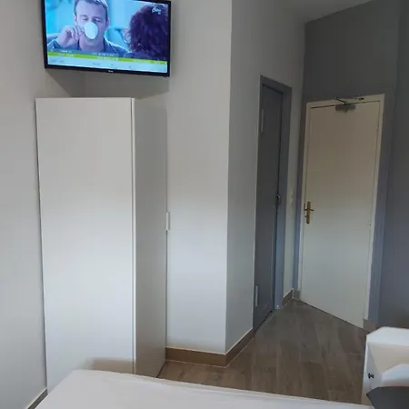 Ardenn'hotel Hotell 2*